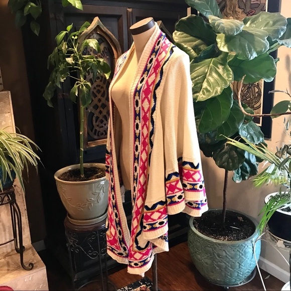 Saffron kimono sweater knit scarf wrap cover up - Picture 4 of 8